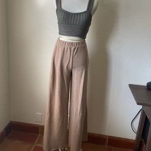 tan cropped lounge pant